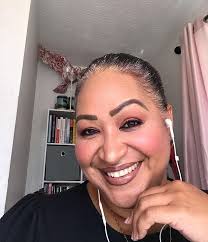 About — Connie-Anne Holman