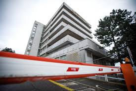 V blízkosti infekčnej kliniky na bratislavských kramároch otvorili dve mobilné ambulancie. Nemocnica Na Kramaroch Bude Cervena Urcena Pre Pacientov S Koronavirusom Vzdravotnictve Sk