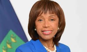 Associate Aaron Mayers