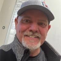 Kelly Melvin's Instagram, Twitter & Facebook