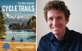 Heading Off: Jonathan Kennett