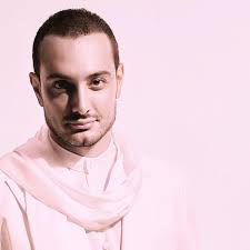 I love you very much, but you never wrote me, it hurt me.