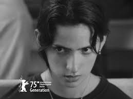 ANNAPURNA AND DANNY! Major throwback from the archives!! (Circa 2017-2018).  Living in New York street scouting for @ryanmcginleystudios various series,  under the guide and training by resident casting Badass Phoebe of  @199xcasting.