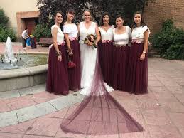 Puedes encontrar vestidos de fiesta cortos, vestidos con corte evasé y drapeado, escote halter, palabra de honor, etc. Dama De Novia Off 75