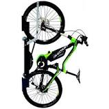 A unique pulley locking mechanism on this bicycle lift quickly hoists your bike for easy storage, giving you extra space in your garage. Bicyclejack