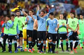 If you believe the blogs, chile is the modern, efficient alternative to uruguay. Uruguay Dampingi Chile Ke Perempat Final Bipol Co