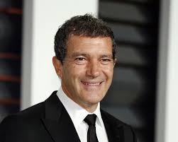 Actor, director, productor gracias por estar aquí. Antonio Banderas 1960 Portrait Kino De