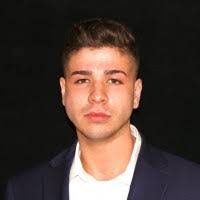 Thomas Lynskey's Instagram, Twitter & Facebook