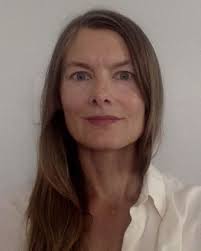 Kristen Ryan's Instagram, Twitter & Facebook