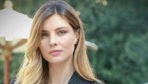  Vittoria Puccini Chi E La Mamma Laura Morozzi Eta Foto Lavoro