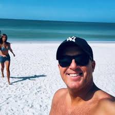 Nicole Aniston Beach