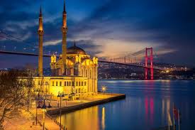 Schauen sie sich die bildergalerie an lassen sie sich einige istanbul sehenswürdigkeiten entdecken. Bosporus Der Historische Meerenge Von Asien Und Europa