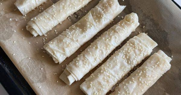 Arugula Börek Roll