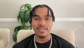 Glory and Honor to God': 16-Year-Old Accepted to 170 Colleges, $9 Million  in Scholarships