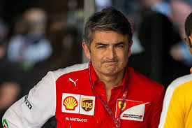 Vettel fotósnak állt a ferrarinál. Maurizio Arrivabene Replaces Mattiacci As Ferrari F1 Team Boss