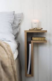 Home Minimalist Bedroom Bedside Tables 54 Ideas Bedside Table Small Space Home Decor Room Decor They're important and have to be there yet they're flexible enough that they can be as simple and as tiny as possible in certain cases.