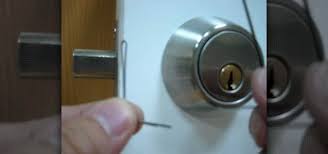 Lock Picking If It S Locked It Can Be Picked Lock Picking Wonderhowto Deadbolt Tension Wrench Door Locks