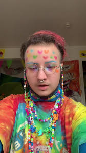 Outfit professionnel avec des touches de personnalité unique