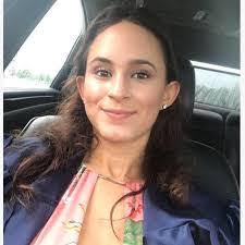 Diana Pikul's Instagram, Twitter & Facebook