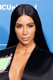 Jun 19, 2021 · kim kardashian erholt sich offenbar von einigen strapazen der letzten wochen und monate. Kim Kardashian S No Makeup Makeup In 2017 Kim Kardashian S Most Memorable Neutral And No Makeup Makeup Looks Popsugar Beauty Photo 4