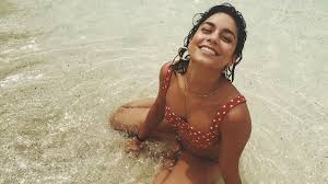 Vanessa hudgens, sarah michelle gellar, kristen bell, kevin hart and robert downey jr. Vanessa Hudgens Revela Que Emagreceu Com Dieta A Base De Bacon Istoe Independente