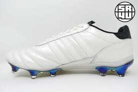 From a technological standpoint, soccer shoes have evolved quite significantly over the past 50 years or so. Adidas Copa Mundial 20 Limited Edition Eternal Class Review Spora Ws
