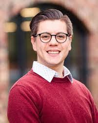 Jeffrey Helmuth's Instagram, Twitter & Facebook