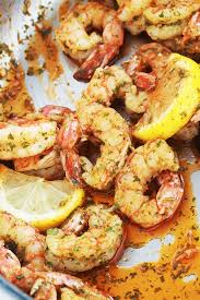 Crevettes En Sauce Chermoula Recette Facile Et Rapide Recette Recette Plat Facile Sauce Crevette Recette De Plat