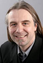 Linke & Piraten: "Weiterer REchtsruck bei AfD"