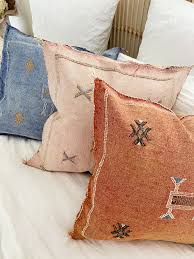 .co,type:pillows,tags:cactus silk,embroidered,handmade,morocco,pillow,pink,throw pillow,unique,zipper,price u003c\/ul\u003e\n\u003cul\u003e\n\u003cli\u003ecactus silk (also known as sabra silk) pillow covers are handmade in morocco with fibers from the agave cactus plant. Sunset Moroccan Cactus Silk Sabra Cushion Etsy Cactus Silk Boho Cushions Silk Cushions