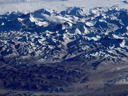 Mount Everest Doesn T Look All That Big When You See It From Space The Atlantic