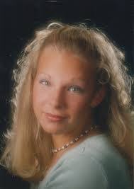 Erin Warner's Instagram, Twitter & Facebook