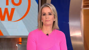 This saturday fans gathered outside dodger stadium before the nationally televised game against the san diego padres. Anti Vaccine Protesters Temporarily Shut Down Vaccine Site Abc News