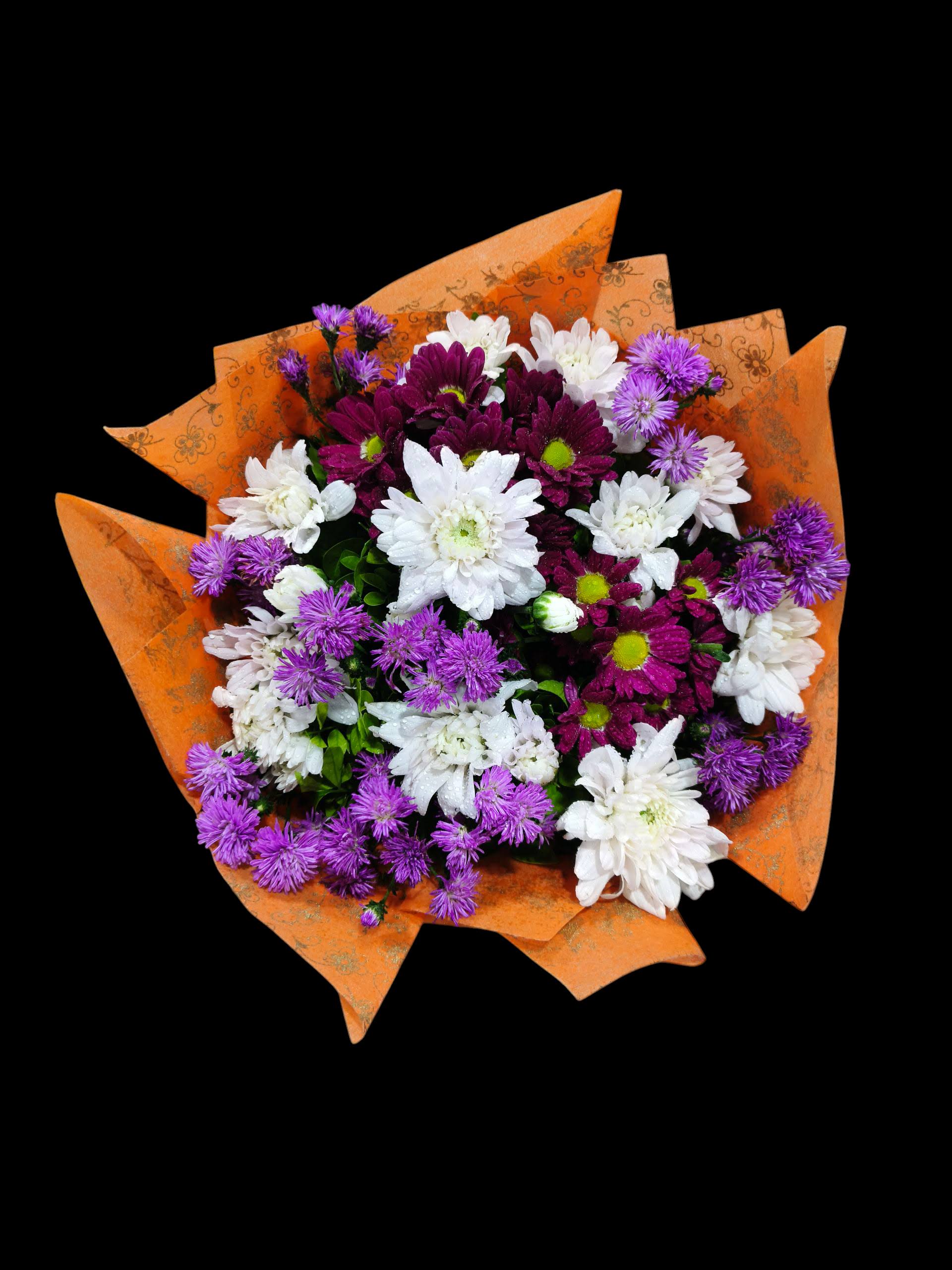 2 Colour Sevanti With Daisy Fillars Bouquet product image