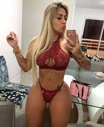 Arquivos Juju Ferrari influencer em fotos amadoras e mulheres nuas