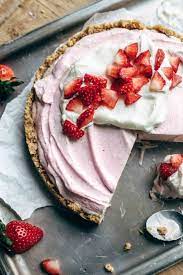 This No Bake Strawberry Cream Cheese Pie Recipe Is Made With A Two Ingredien Graham Cracker Recipes Strawberry Cream Cheese Pie Recipe Cream Cheese Pie Recipes
