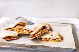 How To Make The Best Oven Baked Chicken Quesadillas Recipe The Tortilla Channel Recipe Chicken Quesadilla Recipe Oven Baked Chicken Quesadilla Recipes Easy