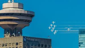 The team has been training on vancouver island recently, following last year's deadly crash in kamloops. Snowbirds Dazzle In Flight Over Downtown Vancouver Cbc News