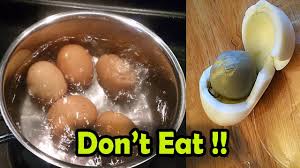 They last about 7 days in the fridge if unpeeled and 5 also, they should be placed in the fridge shortly after they have been boiled. Is It Ok To Eat An Overcooked Hard Boiled Egg