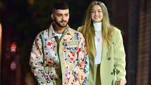 Yes, today it is time to take on a zayn malik quiz. Zayn Malik Got A Purple Hair Makeover Gigi Hadid Is Drooling Pics Hollywood Life