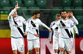Win legia warszawa 0:2.players legia warszawa in all leagues with the highest number of goals: Legia Warsaw Real Madrid Match Report Goals Uefa Champions League As Com
