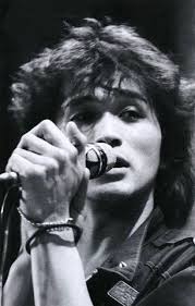 как играть песню звезда по имени солнце на гитаре Viktor Tsoi Serye Volki Istoricheskie Fotografii Rok Muzyka