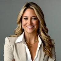 Carolyn Lapointe's Instagram, Twitter & Facebook