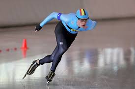 Met onze voorraad schaatsen hebben we altijd schaatsen die bij u passen, het kan zijn dat u een leuk paar kinderschaatsen zoekt of juist weer een paar stevige noren schaatsen. Home Kbsf Koninklijke Belgische Snelschaatsfederatie Frbpv Federation Royale Belge De Patinage De Vitesse