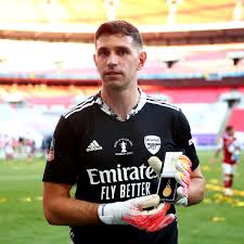 91,780 likes · 695 talking about this. Emiliano Martinez Drops Major Hint Over Arsenal Exit As He Discusses His Future Football London