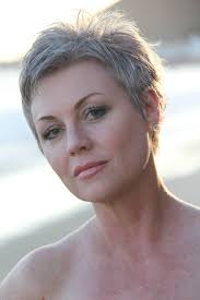 Laura Firestone (laurafirestone)