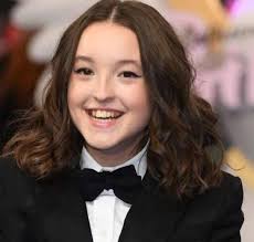 Happy birthday to the amazing Bella! I made a wish late.