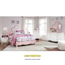 A Beautiful Pink And White Kids Bedroom Set For Your Princess Kids Bedroom Sets Upholstered Bedroom Set Bedroom Set
