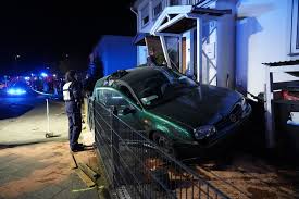 Vier junge Menschen verunglücken in Bielefeld