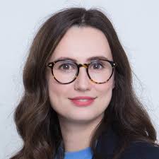 Meditierend zur Selbstständigkeit: Ispringerin Jasmin Patricia Kremer  erhält Gründerpreis